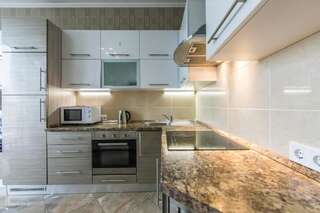 Апартаменты Rent-Kiev 2 min metro Chernihivska Lux Киев Апартаменты с 1 спальней-46