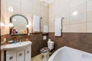 Апартаменты Rent-Kiev 2 min metro Chernihivska Lux Киев Апартаменты с 1 спальней-58