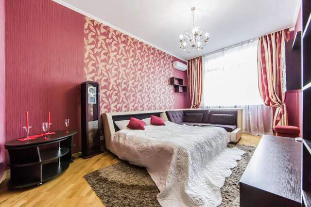 Апартаменты Rent-Kiev 2 min metro Chernihivska Lux Киев-15